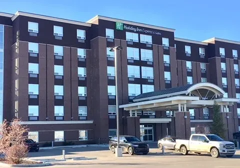 Holiday+Inn-1000h